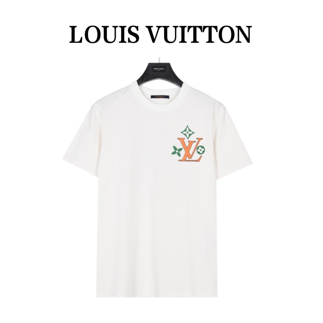 Clothes Louis Vuitton 611