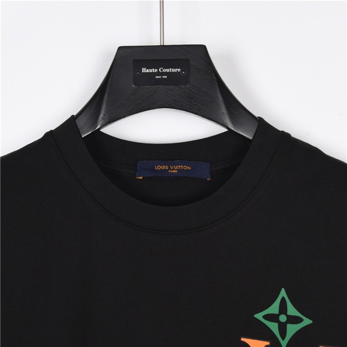 Clothes Louis Vuitton 610