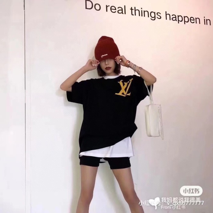 Clothes Louis Vuitton 615