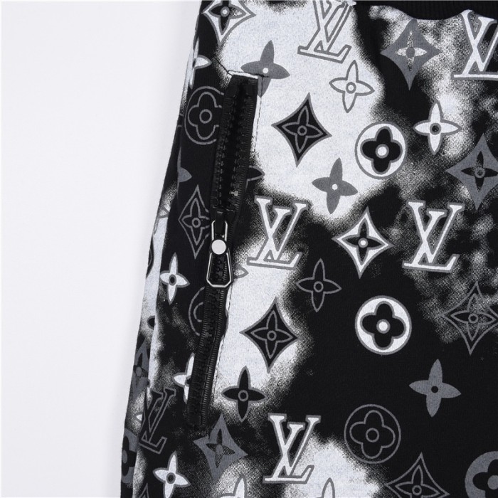 Clothes Louis Vuitton 599