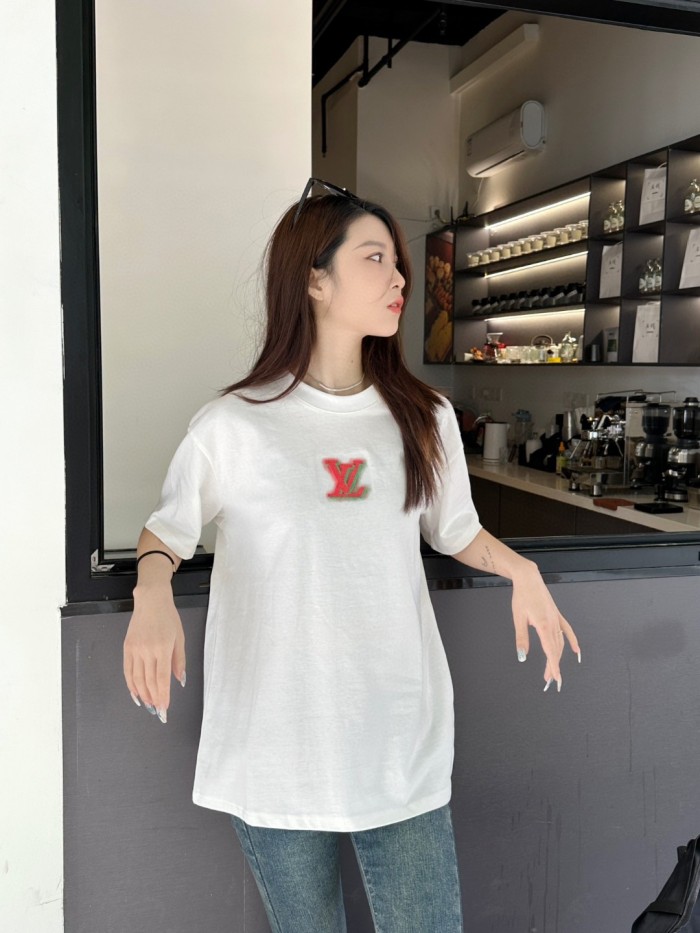 Clothes Louis Vuitton 622