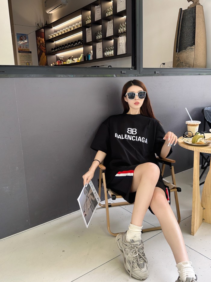 Clothes Balenciaga 392