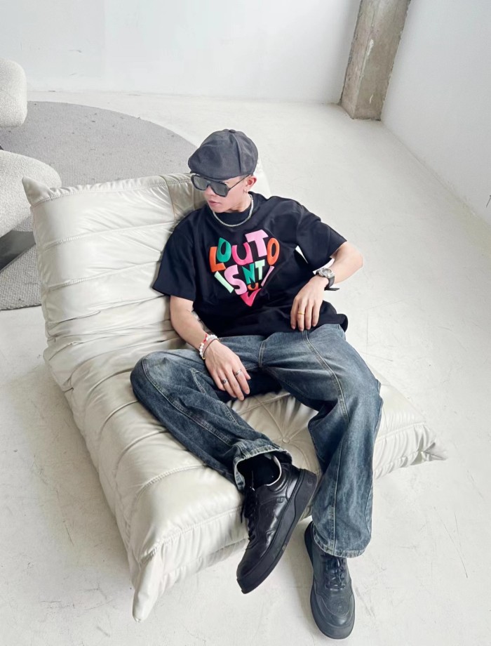 Clothes Louis Vuitton 604