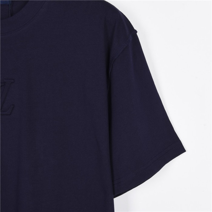 Clothes Louis Vuitton 626