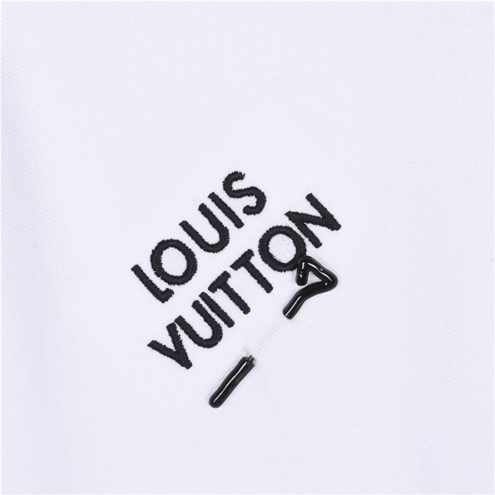 Clothes Louis Vuitton 601