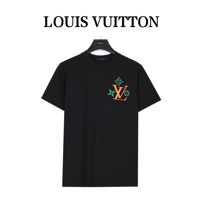 Clothes Louis Vuitton 610