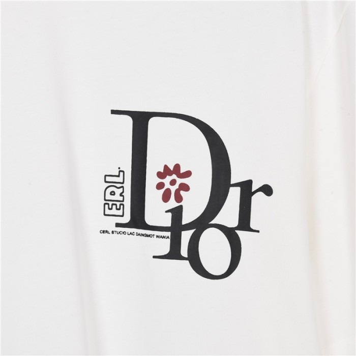 Clothes DIOR 250