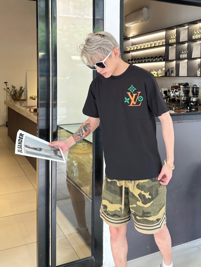 Clothes Louis Vuitton 610