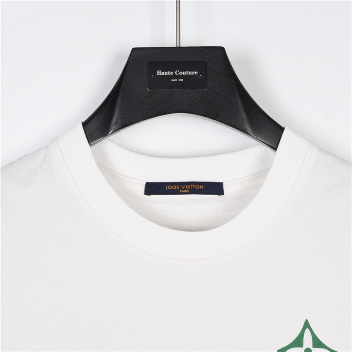 Clothes Louis Vuitton 611