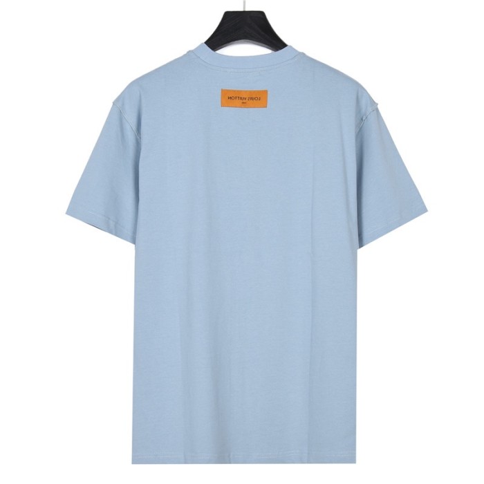 Clothes Louis Vuitton 627