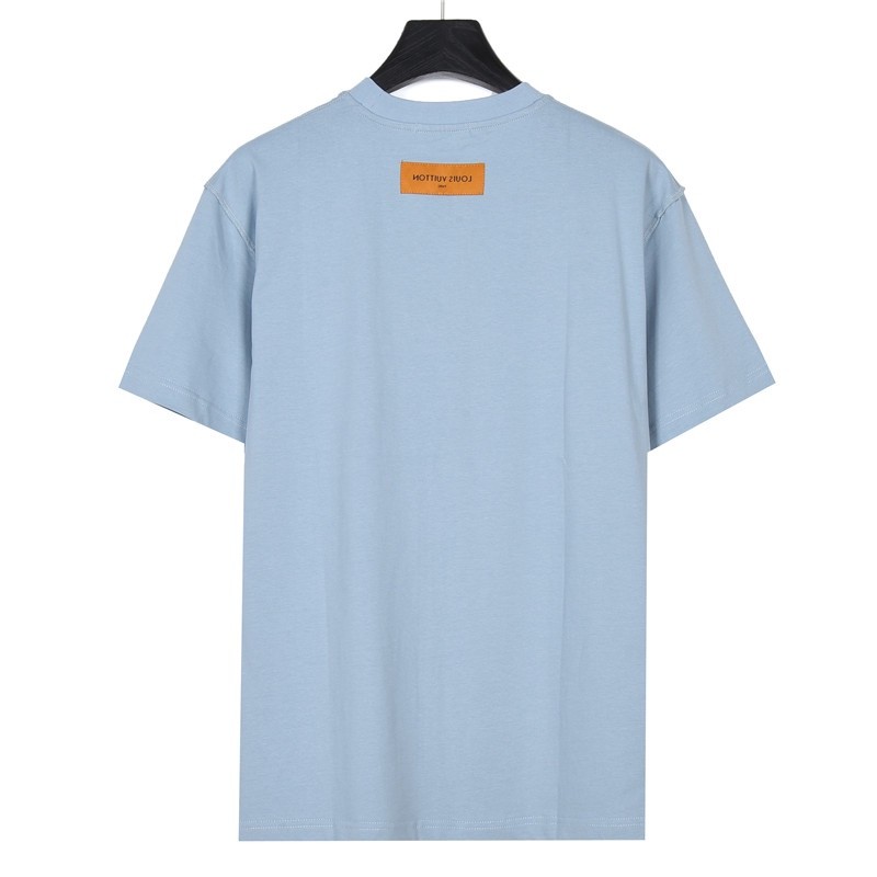 Clothes Louis Vuitton 627