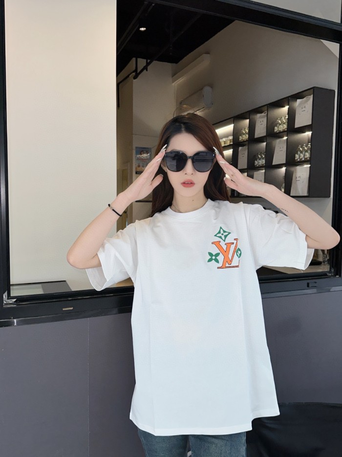 Clothes Louis Vuitton 611