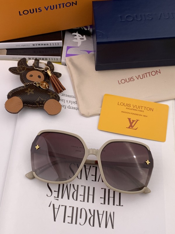 Sunglasses LOUIS VUITTON L5263