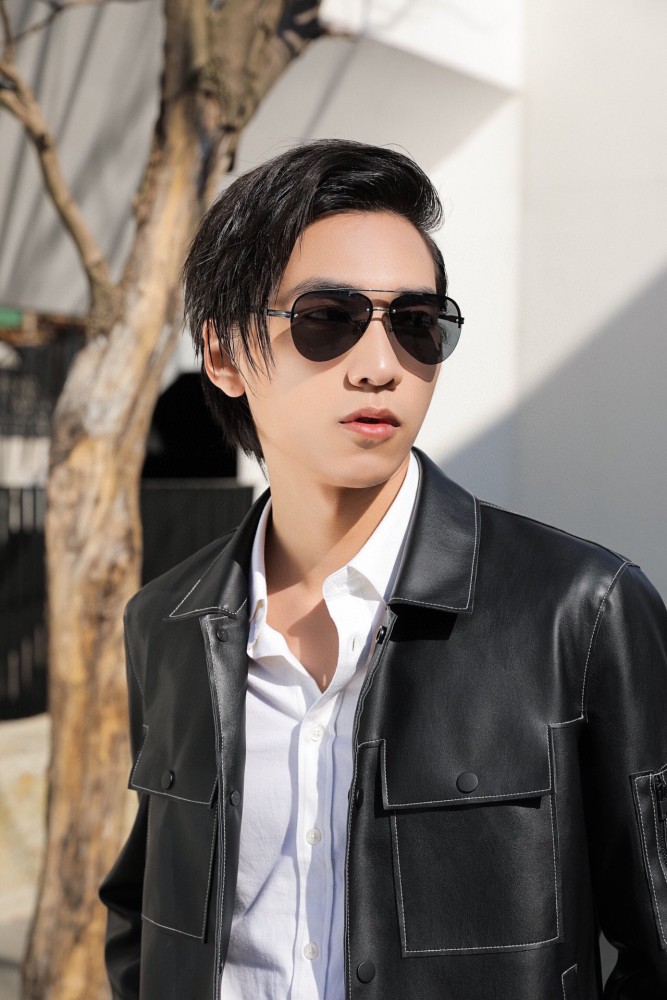 Sunglasses LOUIS VUITTON L09