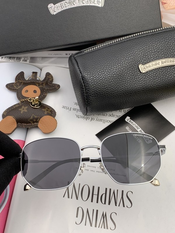 sunglasses Chrome Hearts KLX3861
