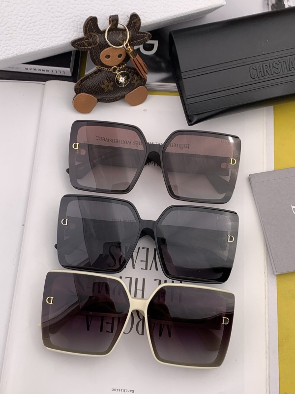 Sunglasses DIOR D0292