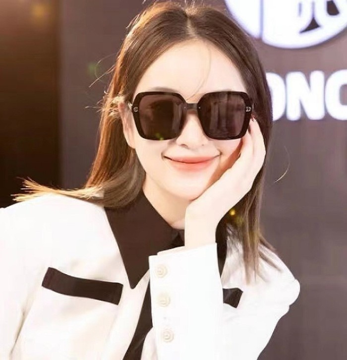 Sunglasses DIOR CD6998