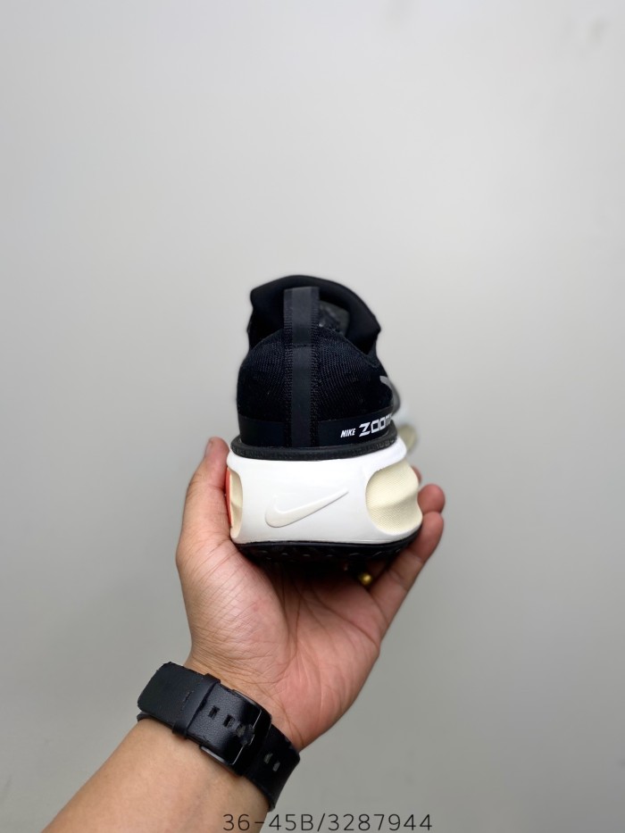 Nike ZoomX Invincible Run 3 Black White