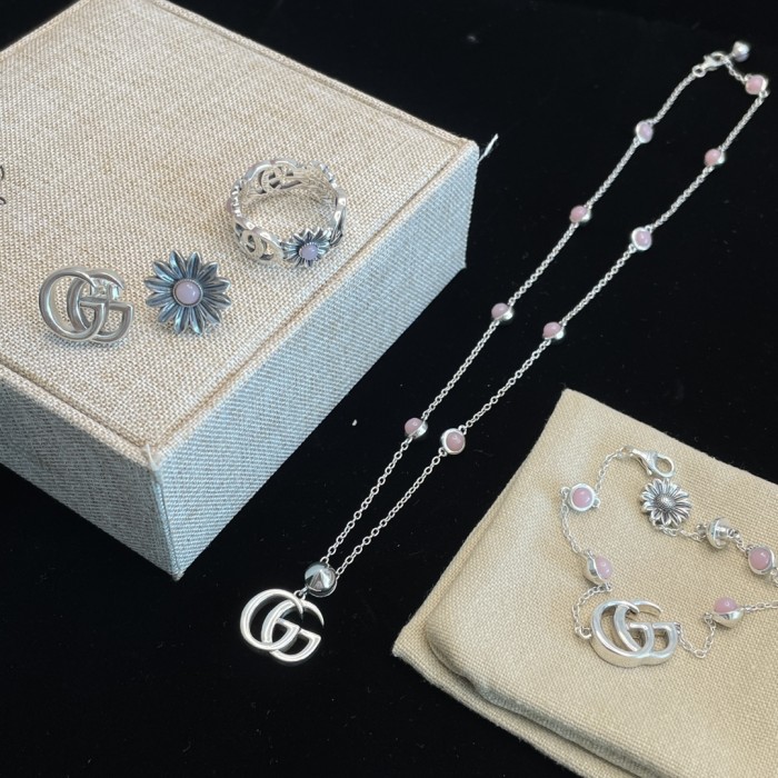 Jewelry Gucci 799