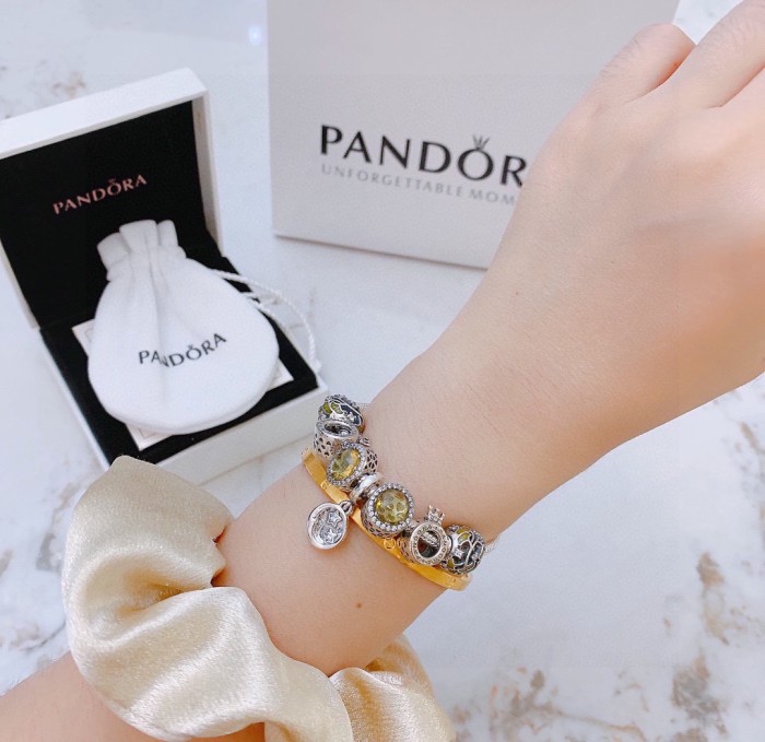 Jewelry pandora 235