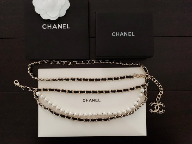 Jewelry Chanel 1818