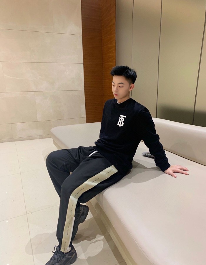 Clothes Burberry 383