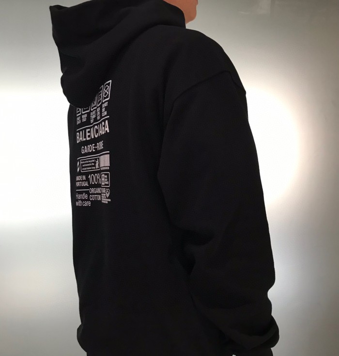 Clothes Balenciaga 401