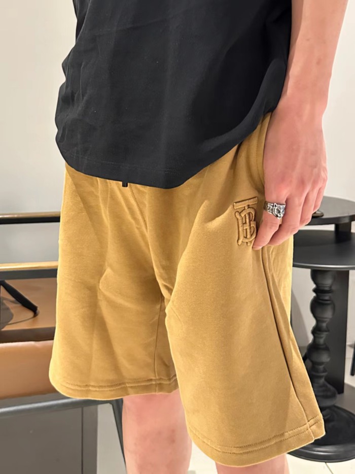 Clothes Burberry 385