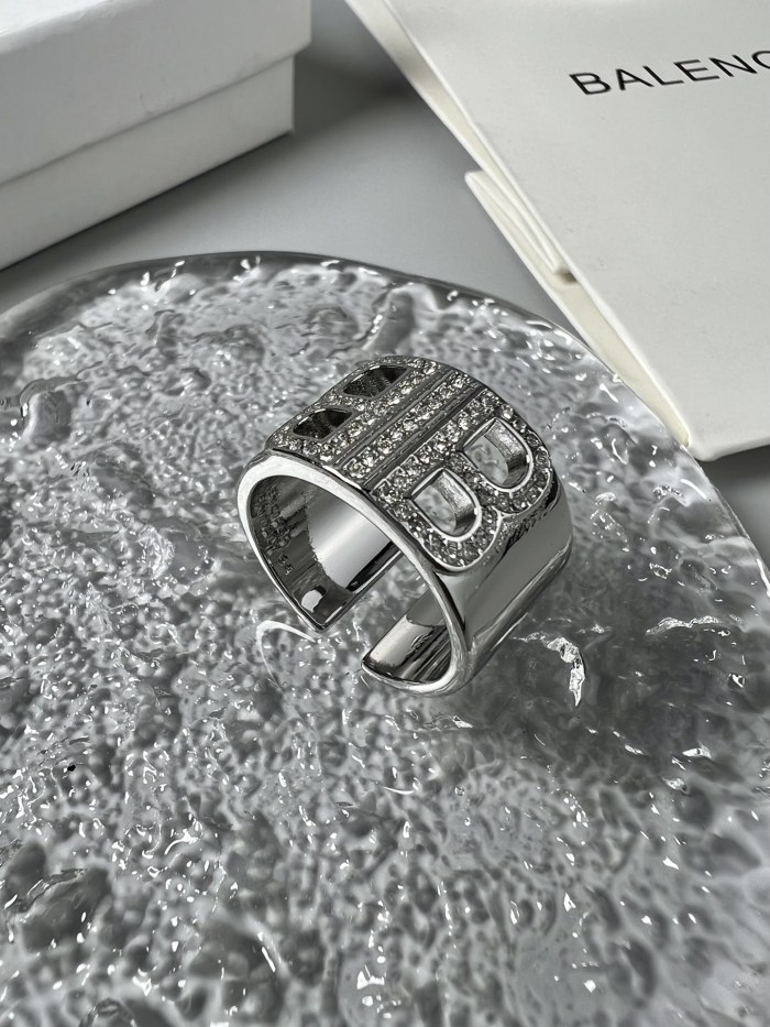 Jewelry Balenciaga 142