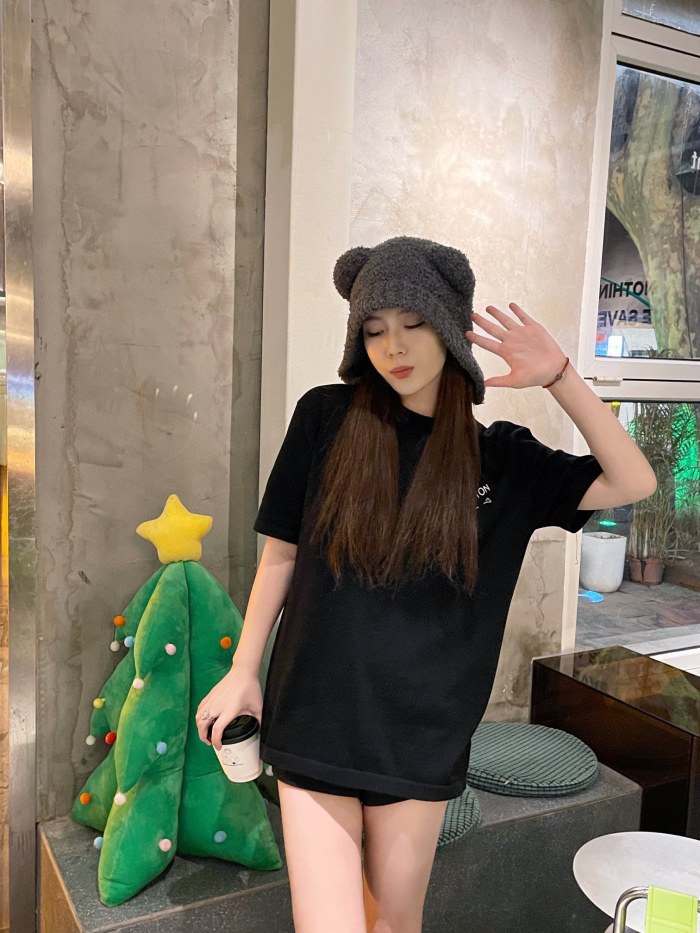 Clothes Louis Vuitton 635