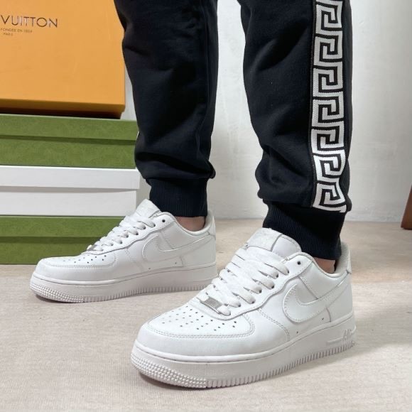 Clothes Givenchy 120