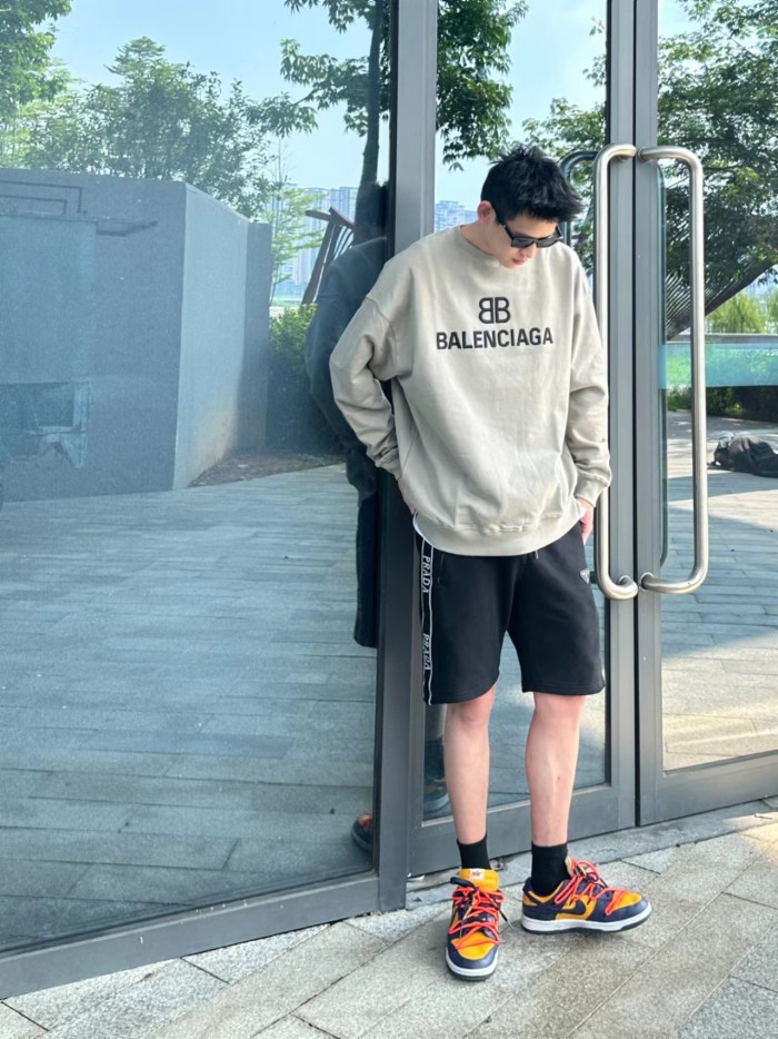 Clothes Balenciaga 404