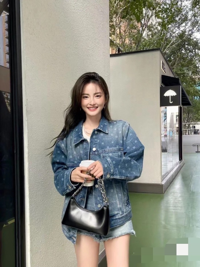 Clothes Givenchy 195