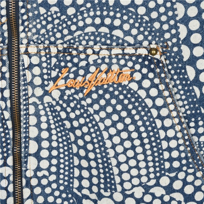 Clothes Louis Vuitton 635