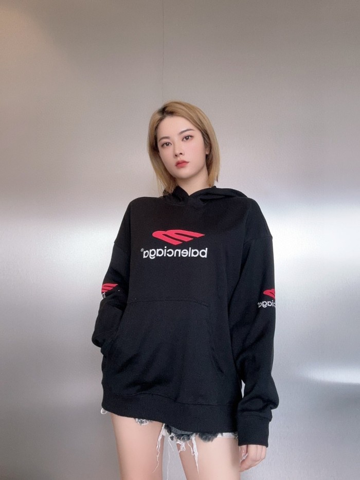 Clothes Balenciaga 407