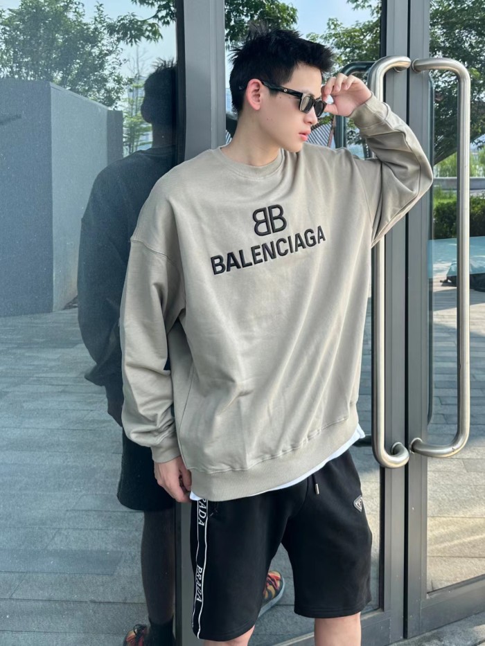 Clothes Balenciaga 404