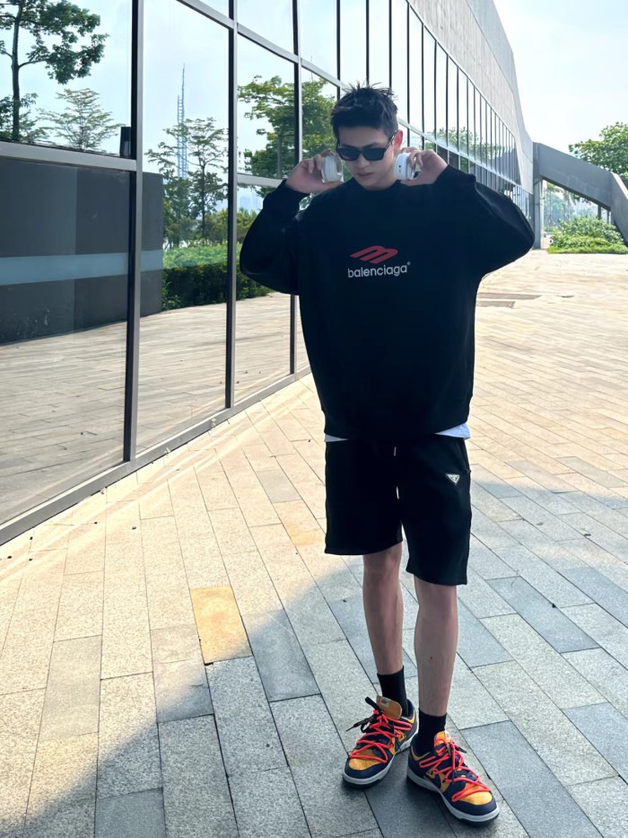 Clothes Balenciaga 409