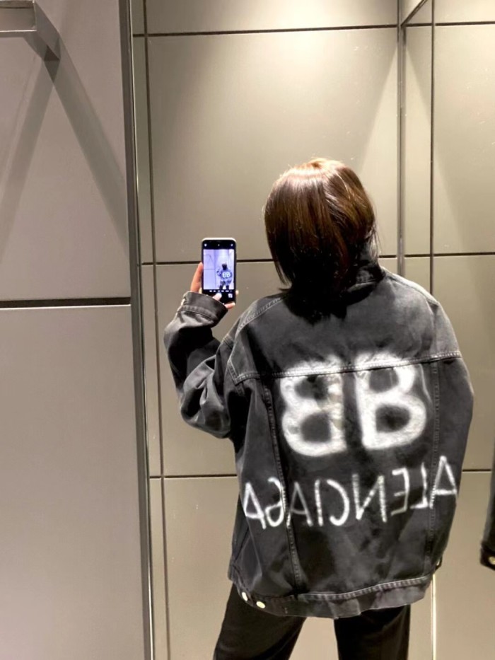 Clothes Balenciaga 412