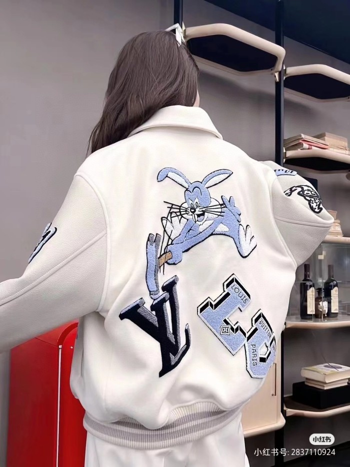 Clothes Louis Vuitton 642