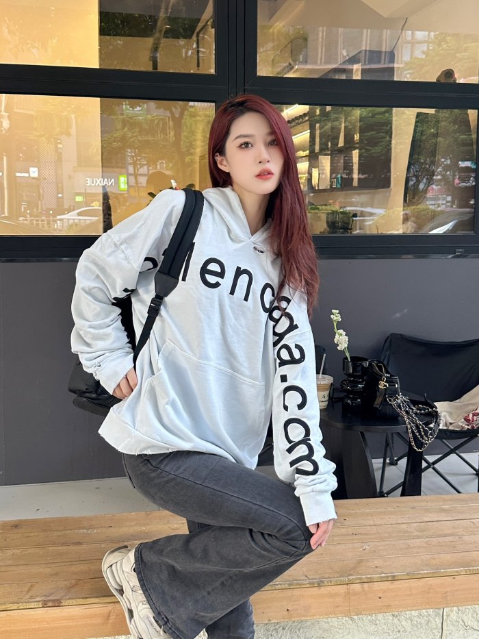 Clothes Balenciaga 432