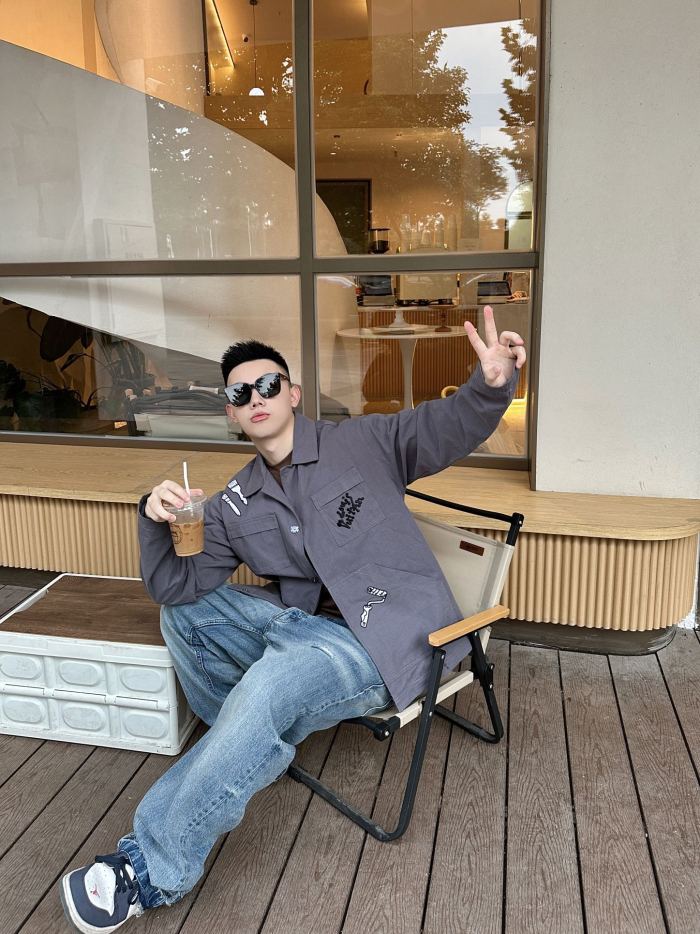 Clothes Louis Vuitton 653