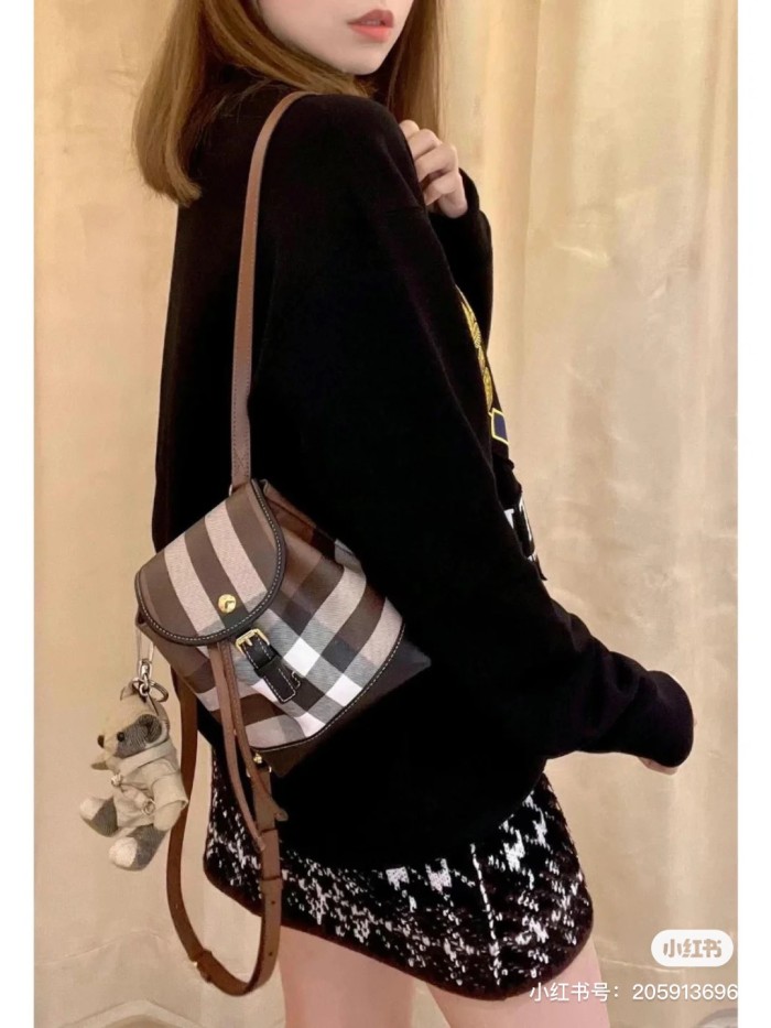 Clothes Burberry 386