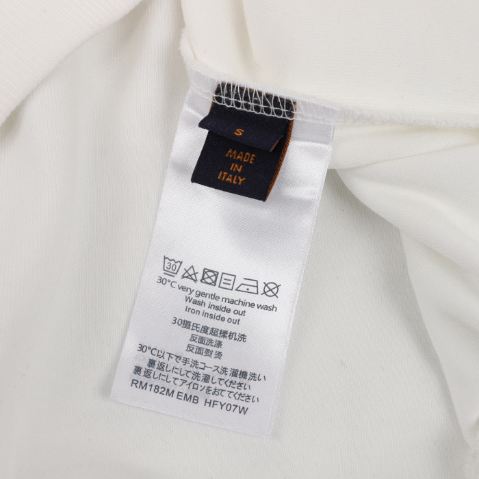 Clothes Louis Vuitton 637