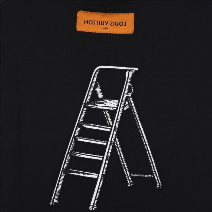 Clothes Louis Vuitton 654