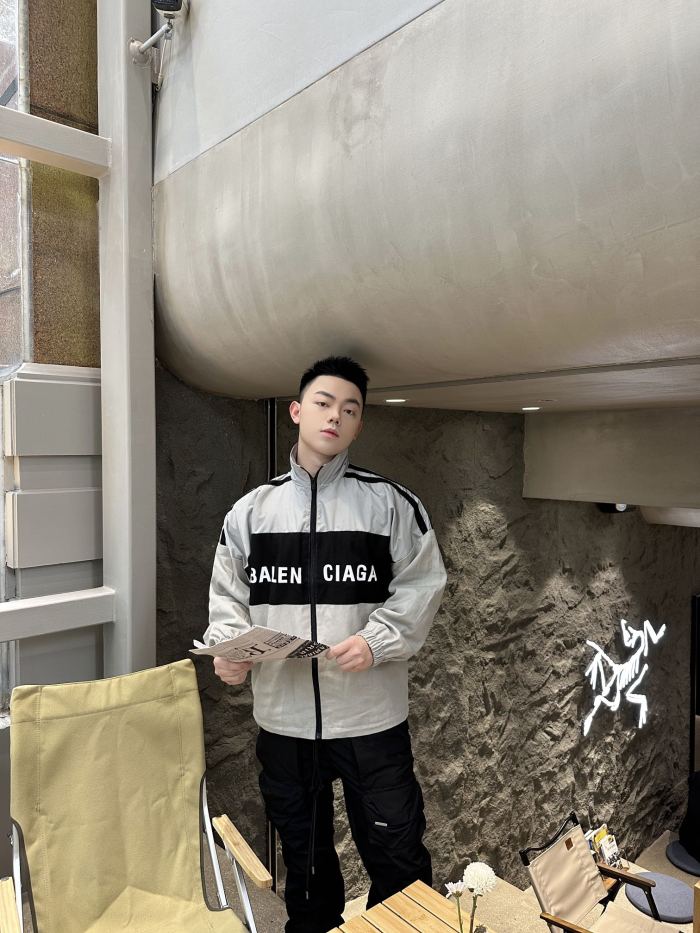 Clothes Balenciaga 435