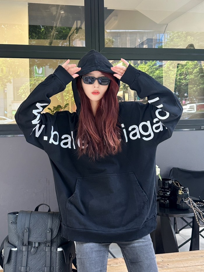 Clothes Balenciaga 431