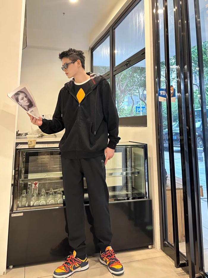 Clothes Burberry 399