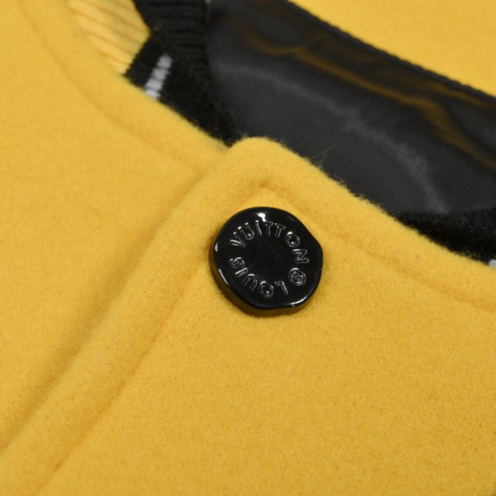 Clothes Louis Vuitton 645