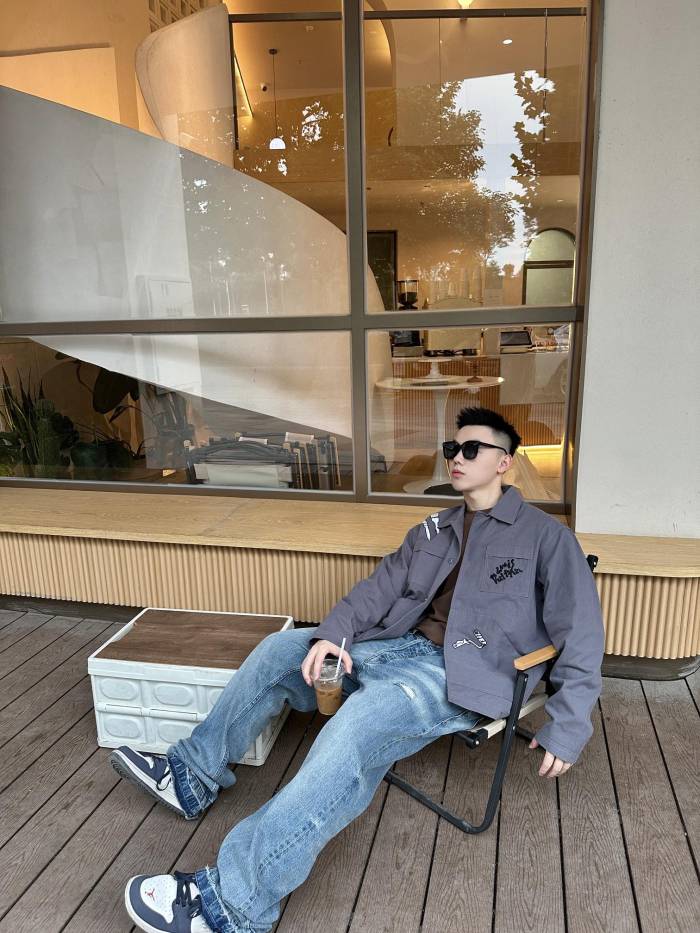 Clothes Louis Vuitton 653