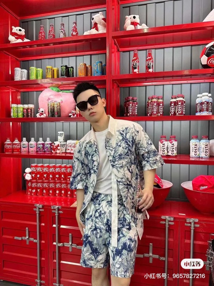 Clothes Louis Vuitton 663